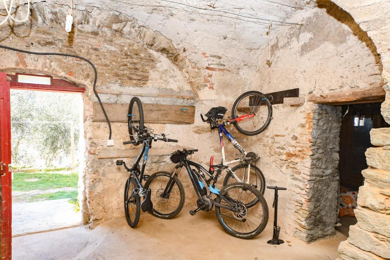Antica Casa Del Canto Iara - Private Parking Calice Ligure Exterior foto