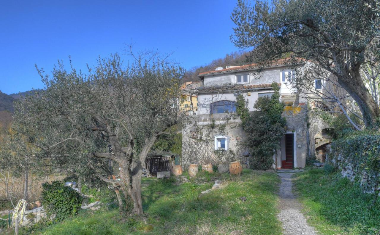 Antica Casa Del Canto Iara - Private Parking Calice Ligure Exterior foto